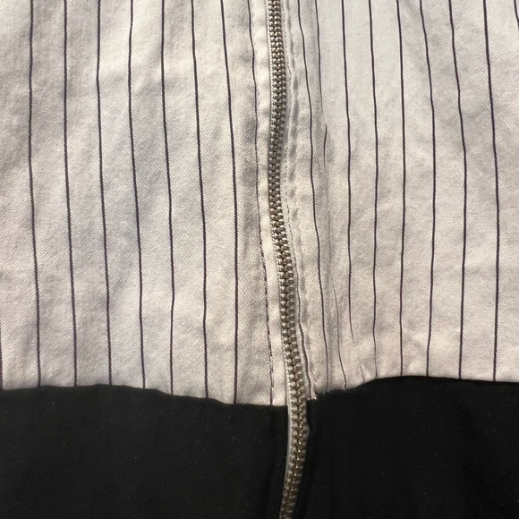 Sabora Black and White Woman’s Romper Size Medium - Picture 7 of 12